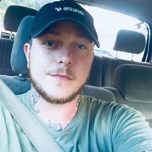 Meet your Posher, Max